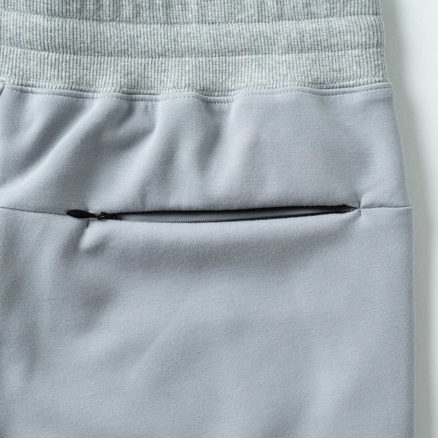 SPORTS MOVING SHORT PANTS GRAY