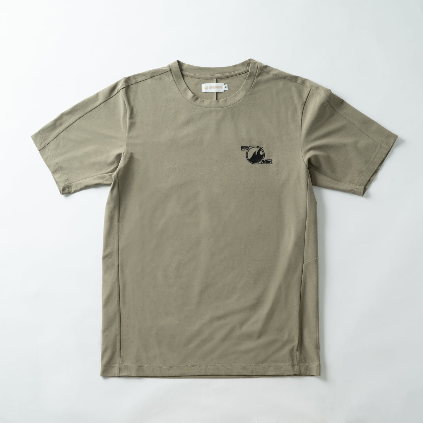 SIGNATURE S/S TEE (LIGHT KHAKI)