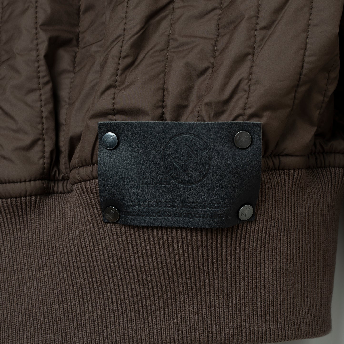 Wave Quilt Bomber (BROWN)