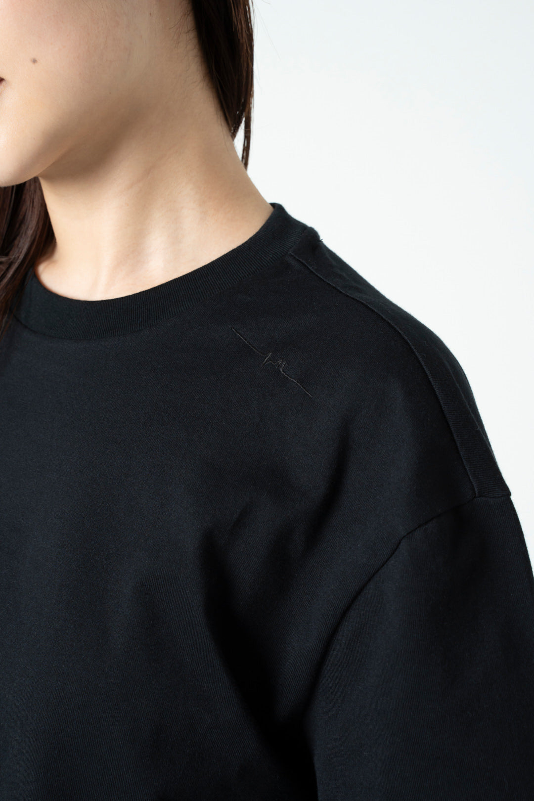 Logo S/S T-shirt BLACK EM-TS-047