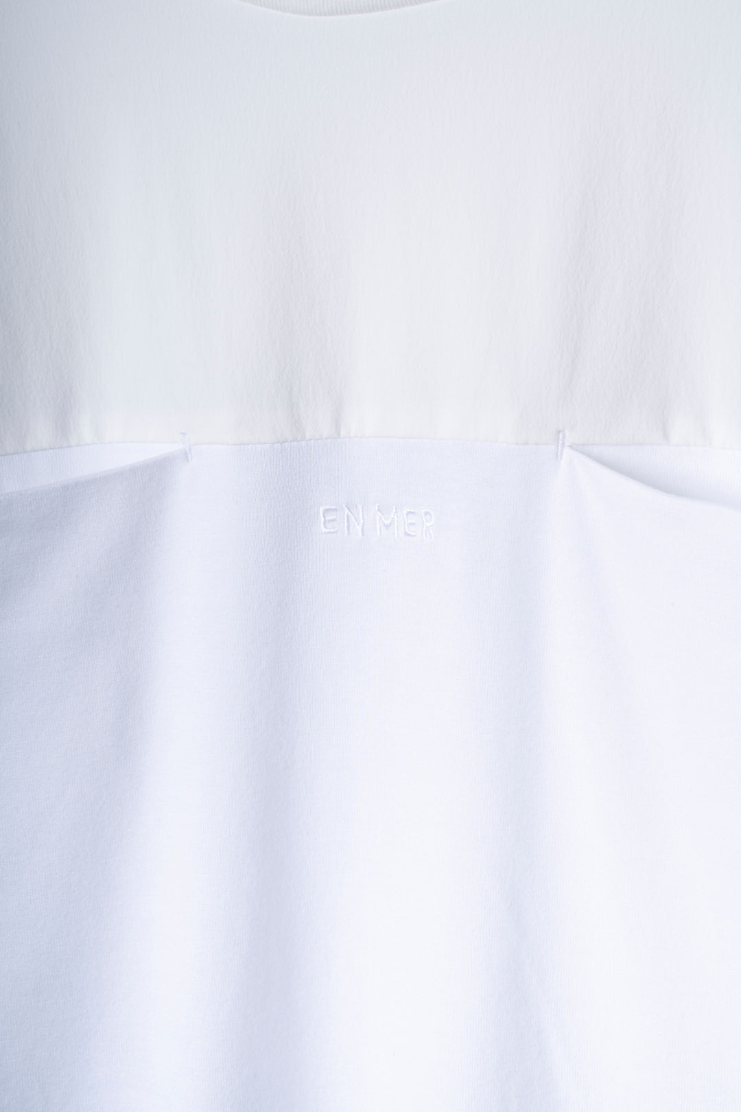 Inside Pocket T-Shirt WHITE EM-TS-039
