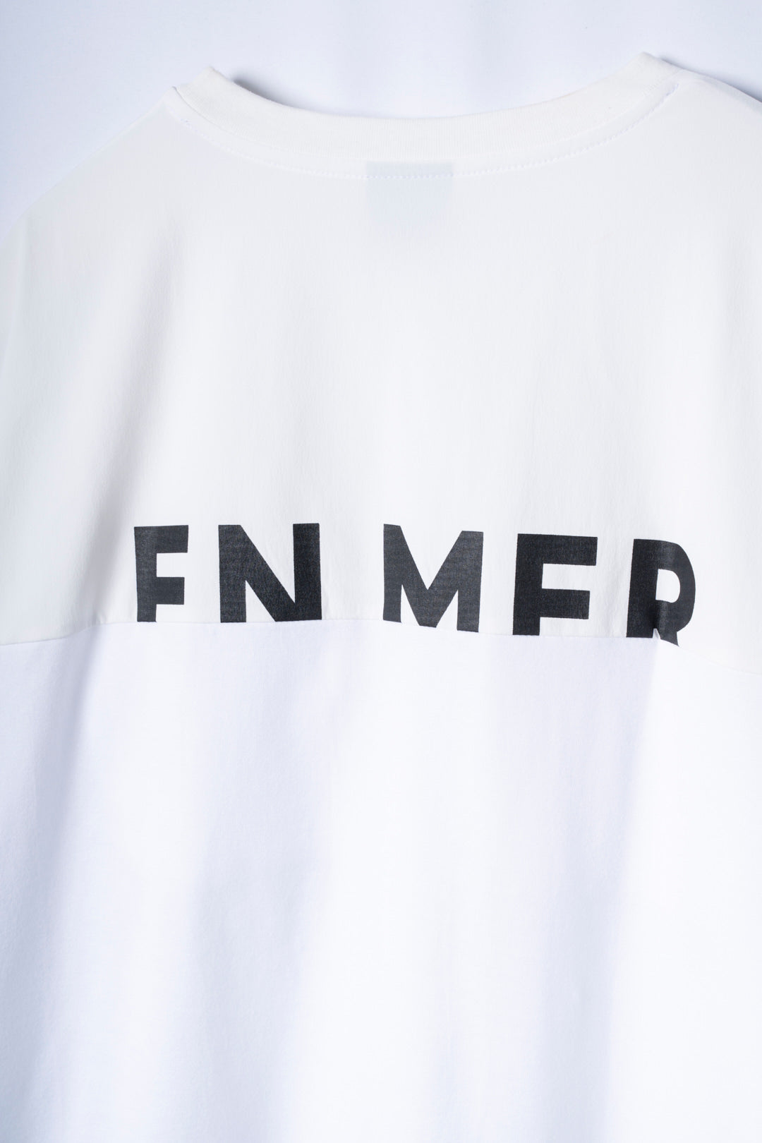 Inside Pocket T-Shirt WHITE EM-TS-039