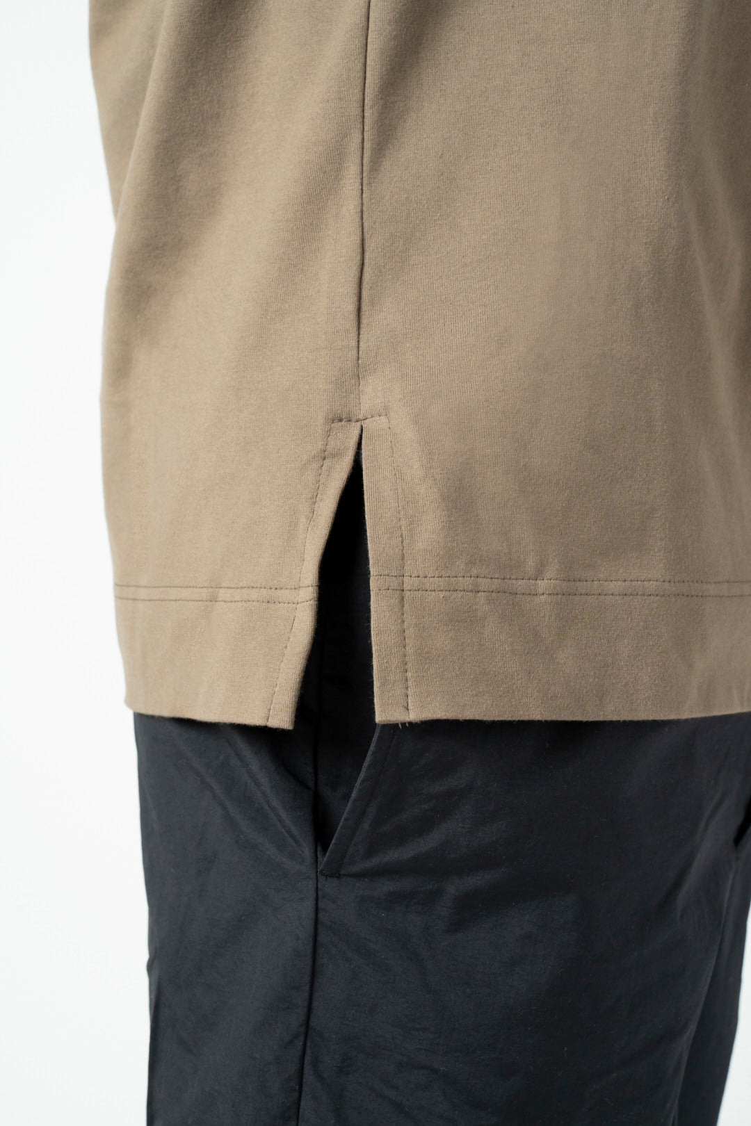 Logo S/S T-shirt KHAKI EM-TS-047