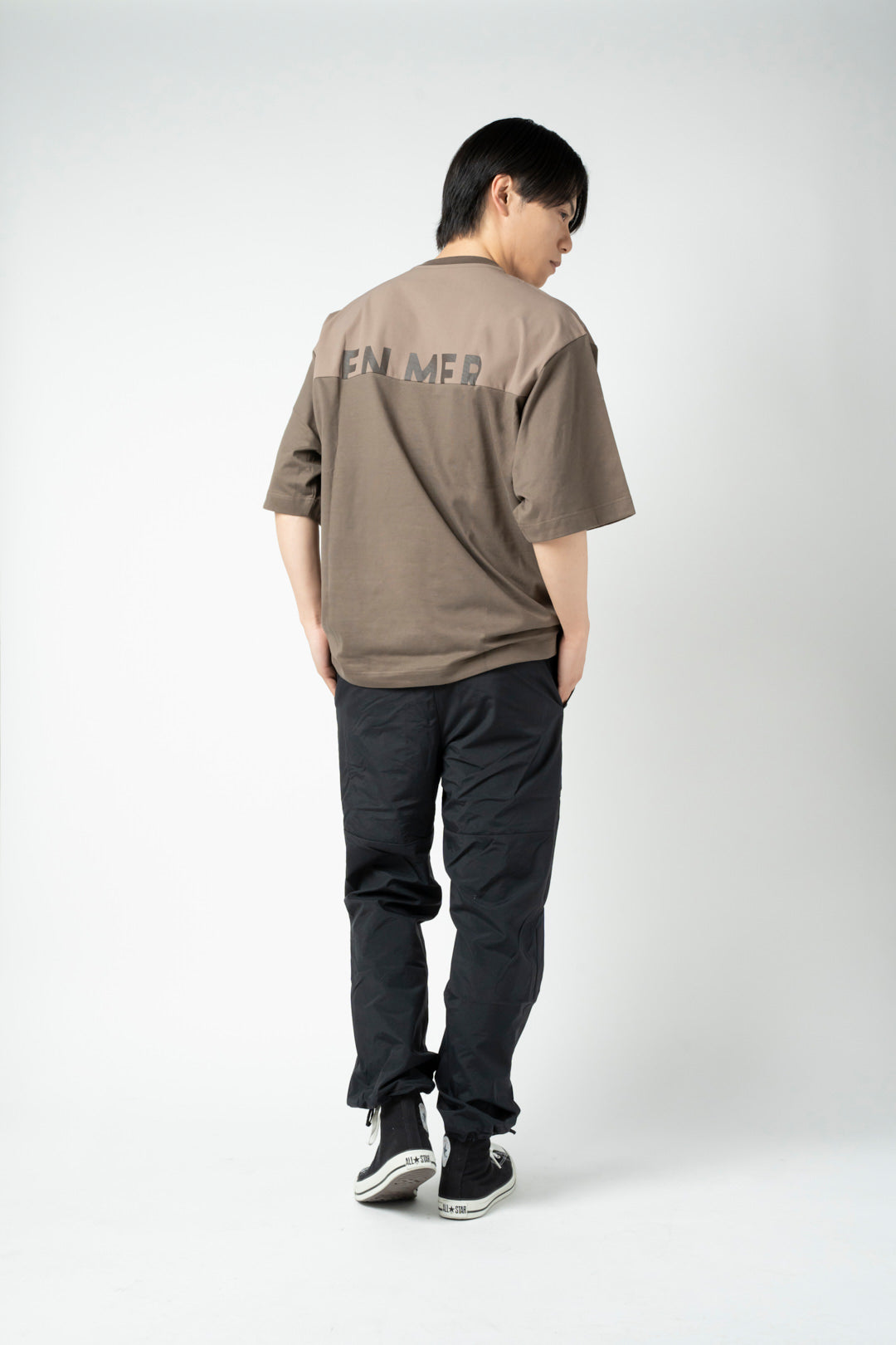 Inside Pocket T-Shirt BROWN EM-TS-039