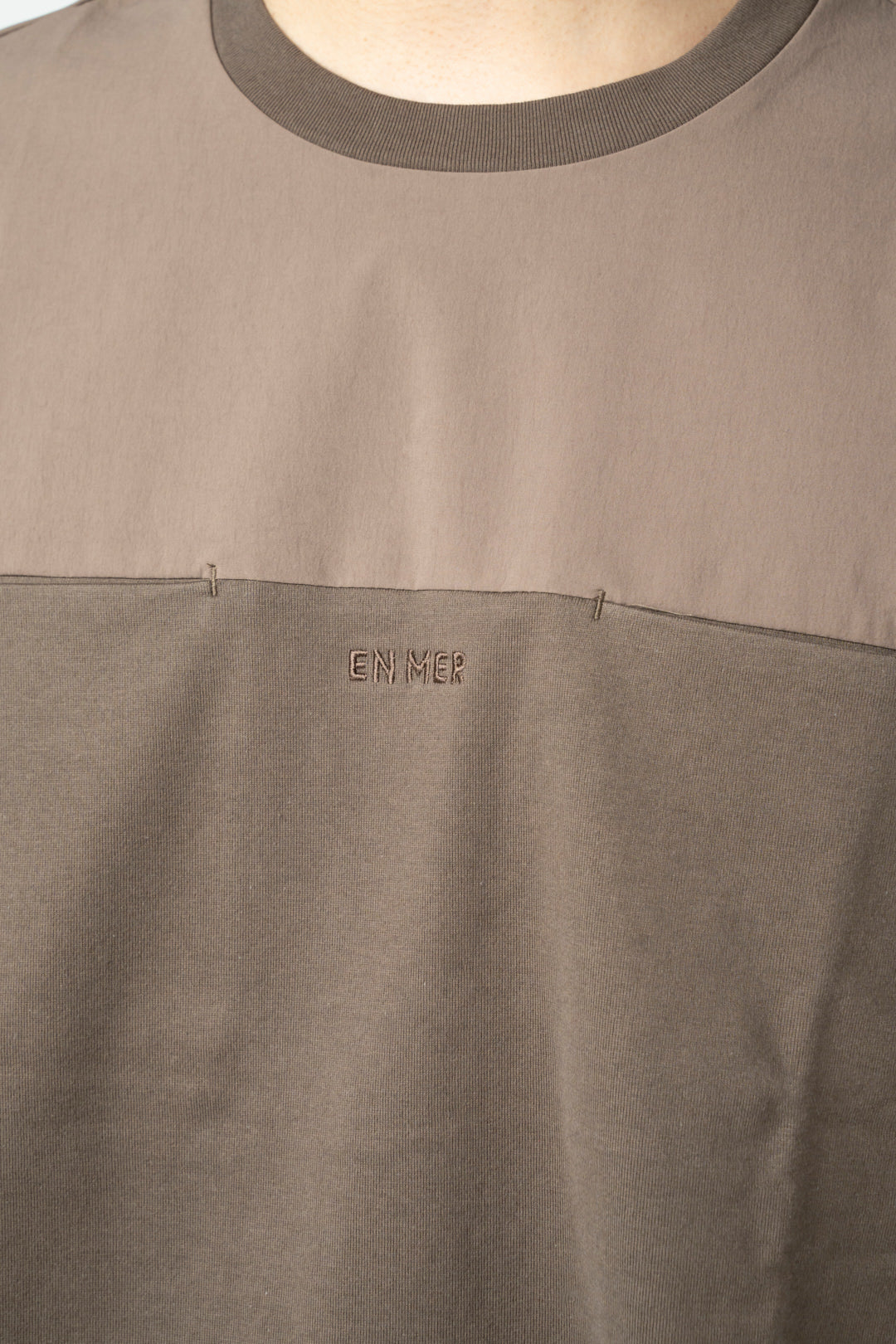 Inside Pocket T-Shirt BROWN EM-TS-039