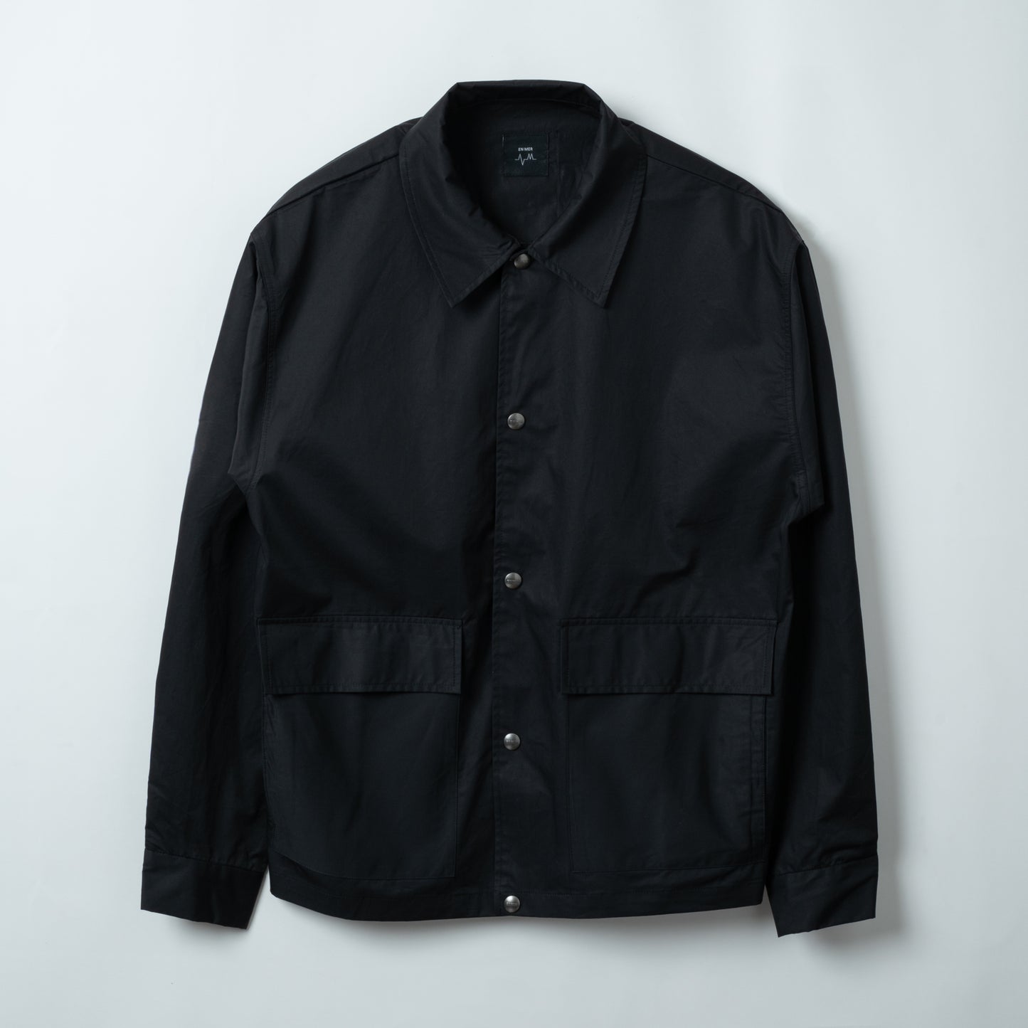 Pockets Hang Tag Coach Shirt (BLACK)