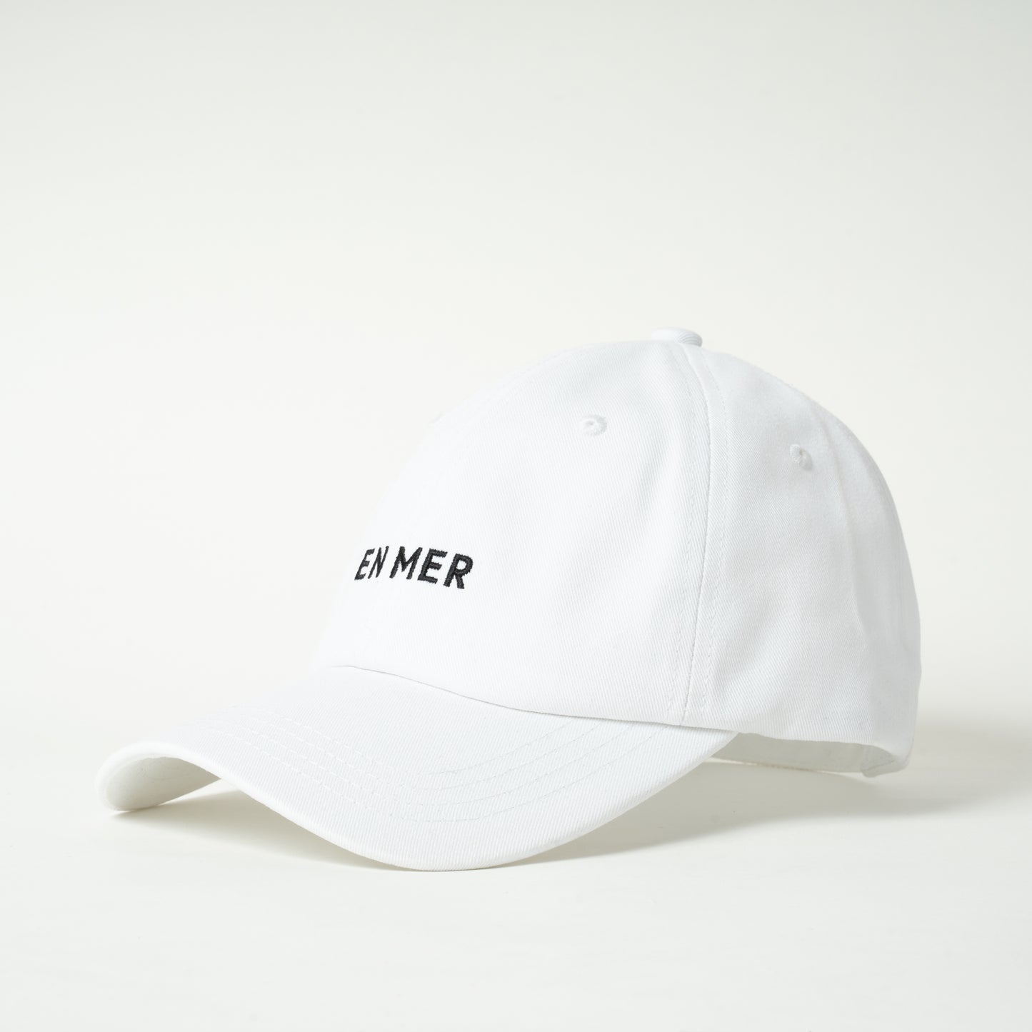EN MER Logo Cap (WHITE)
