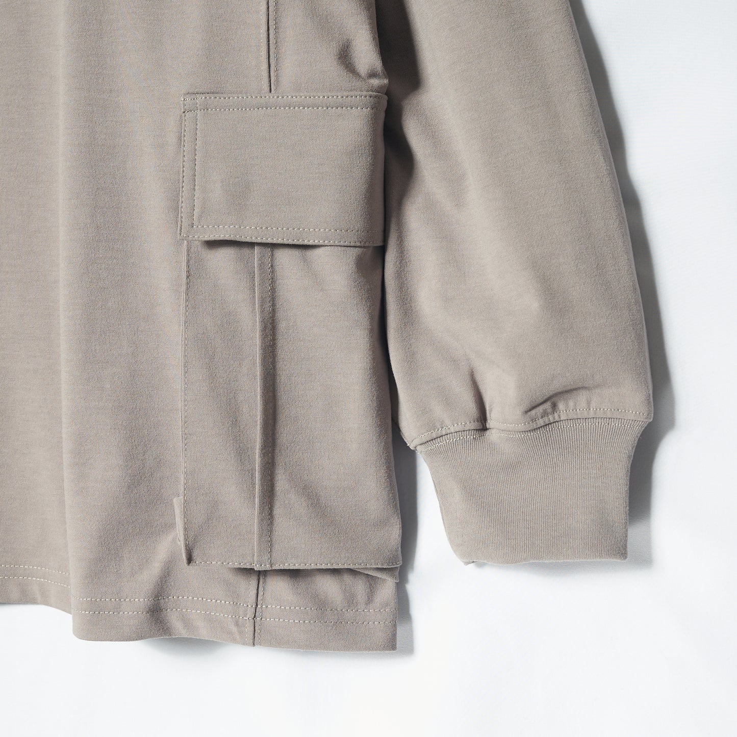 Patch Pocket Pullover	Gray