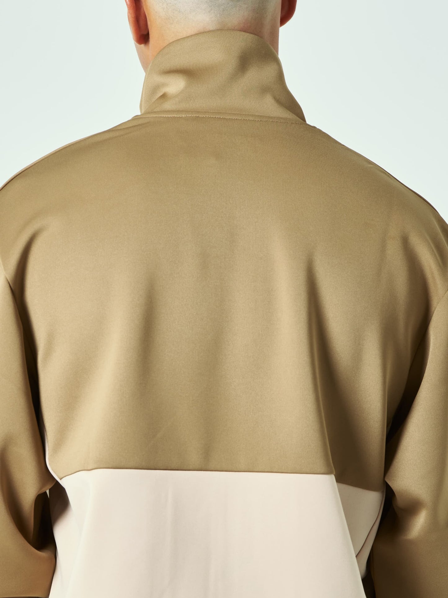Classic Track Jacket (BEIGE)