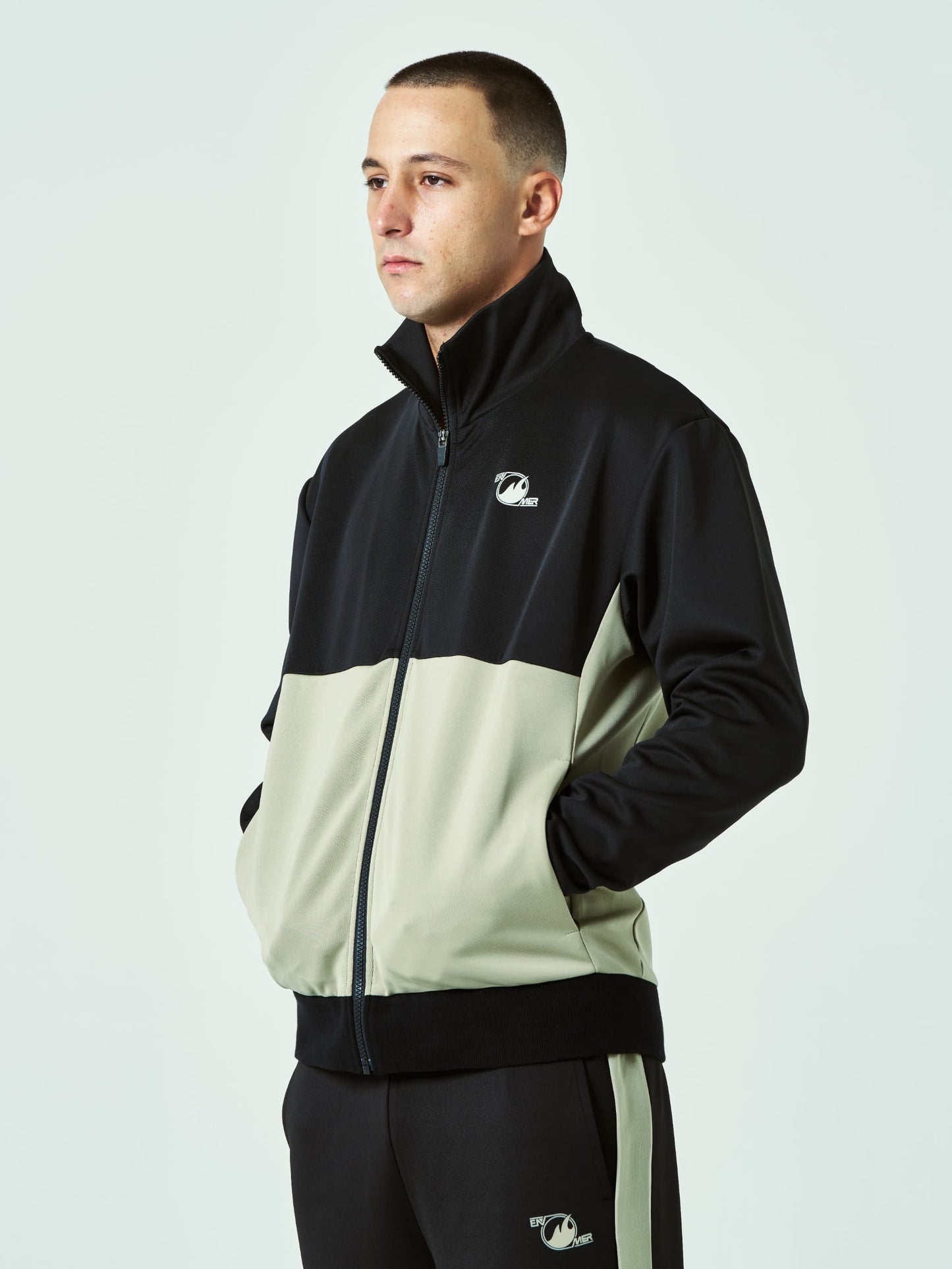 Classic Track Jacket (BLACK)