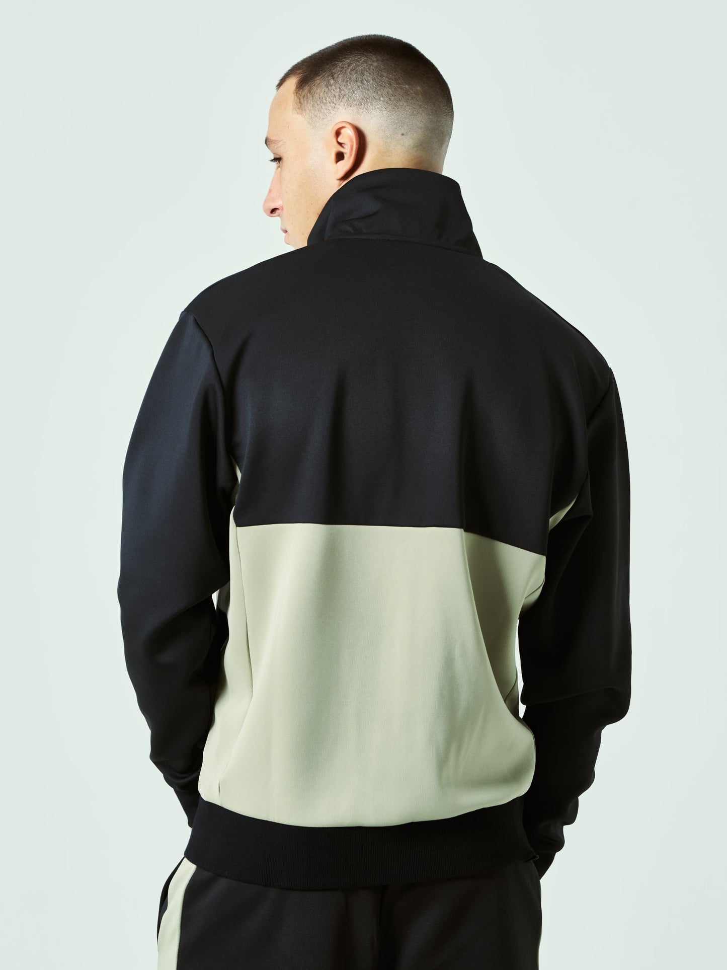 Classic Track Jacket (BLACK)