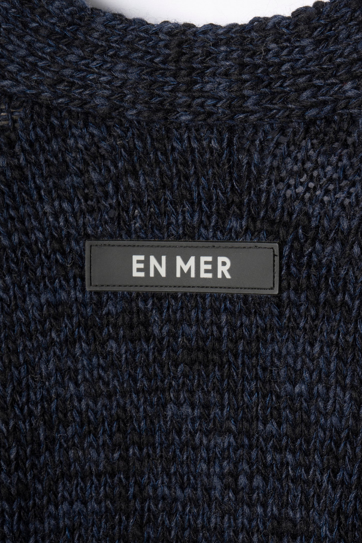 Mosaic Wool Knit Cardigan  (NAVY)