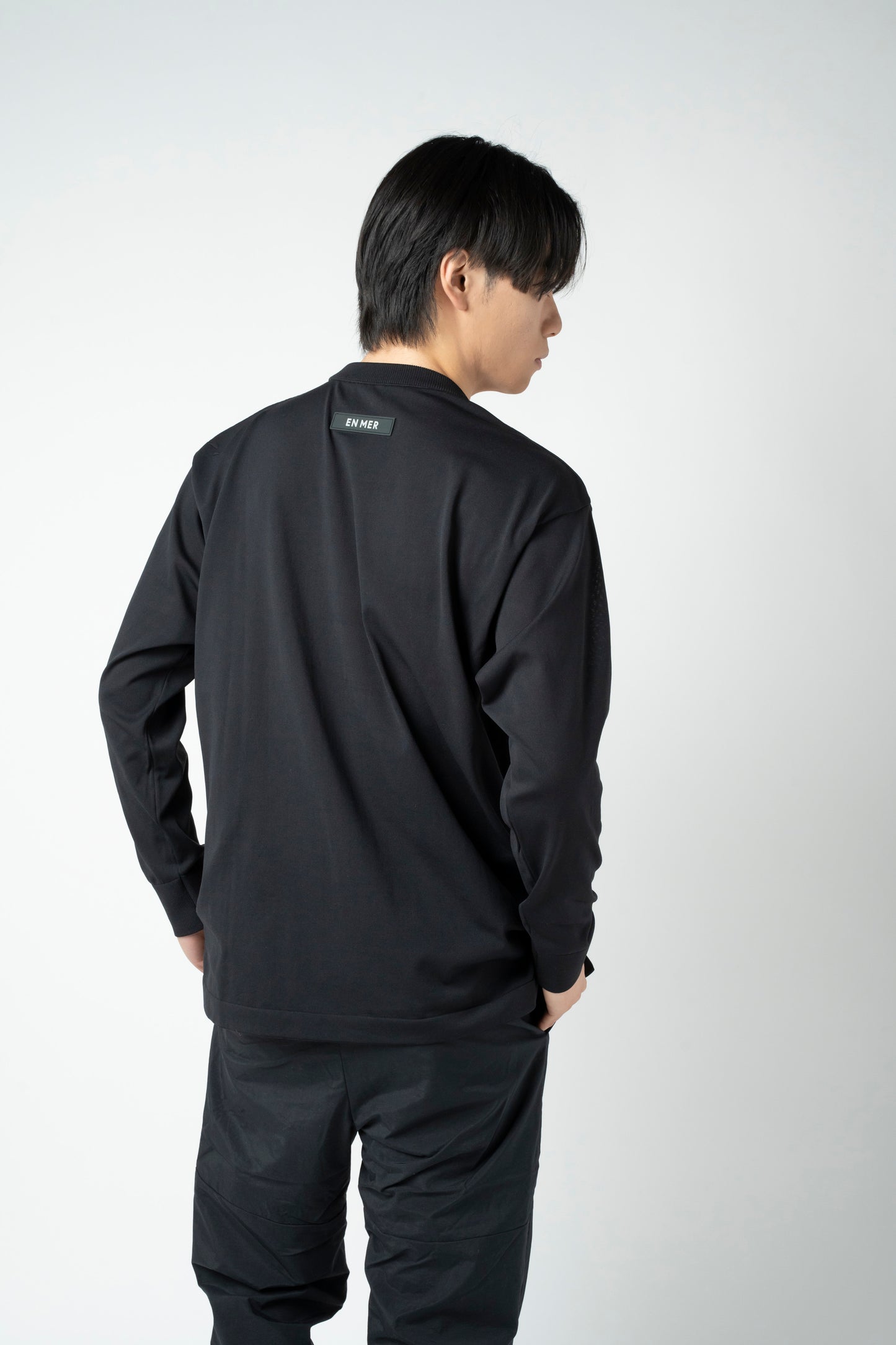 AiryFit L/S Knit T-Shirts  [EM-TS-036]