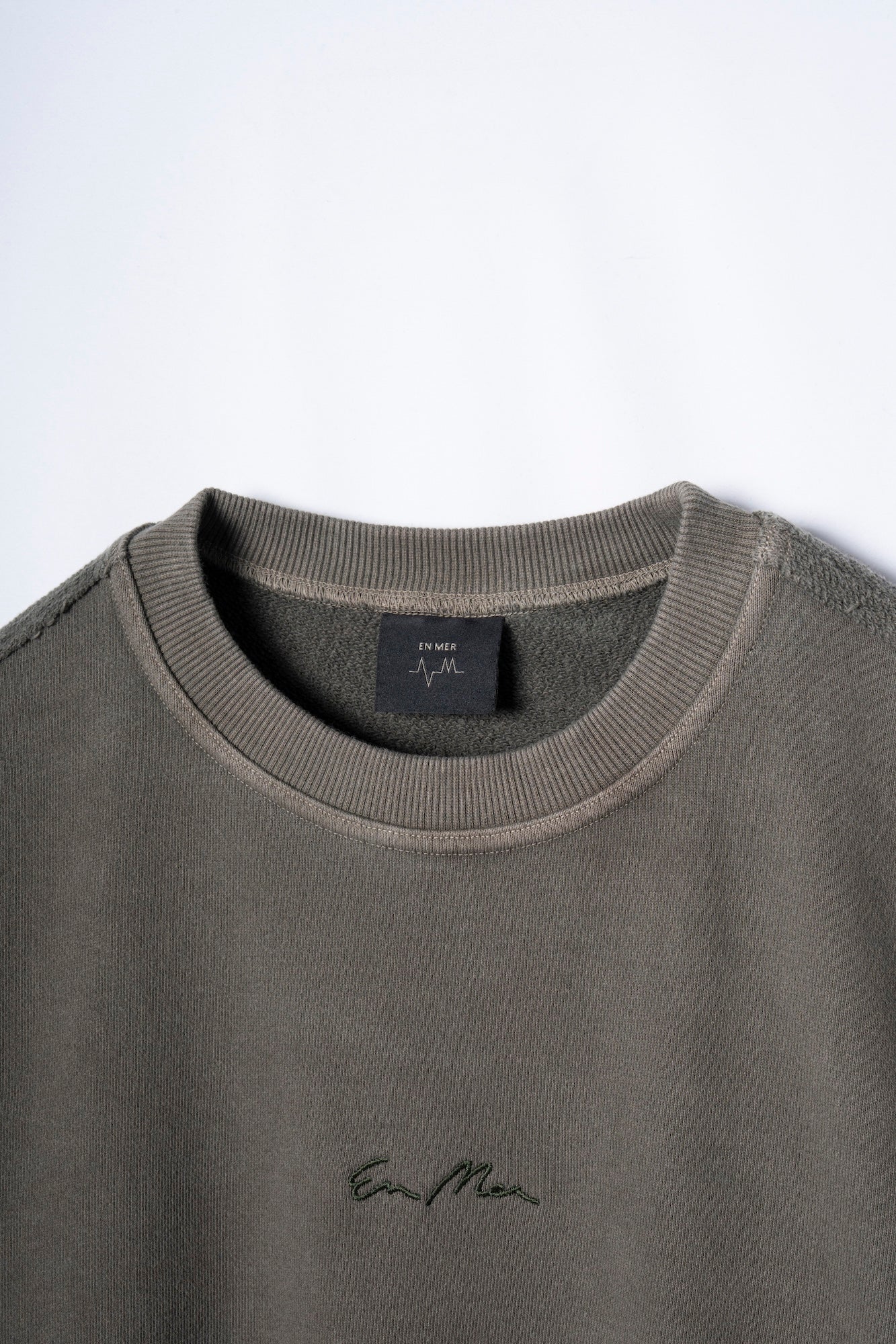 Outseam Pullover Sweat (KHAKI)