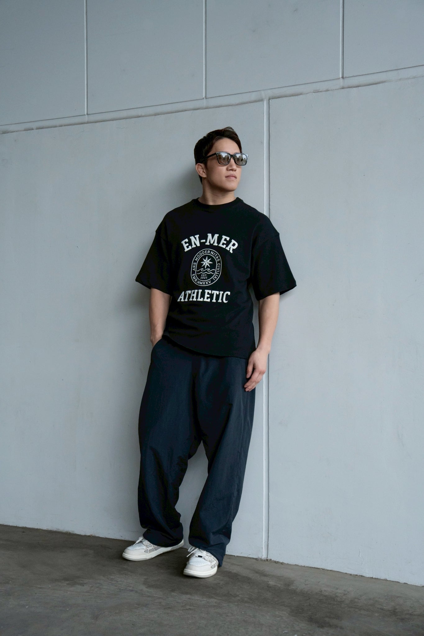 College logo sweat T-shirt_(CHARCOAL)