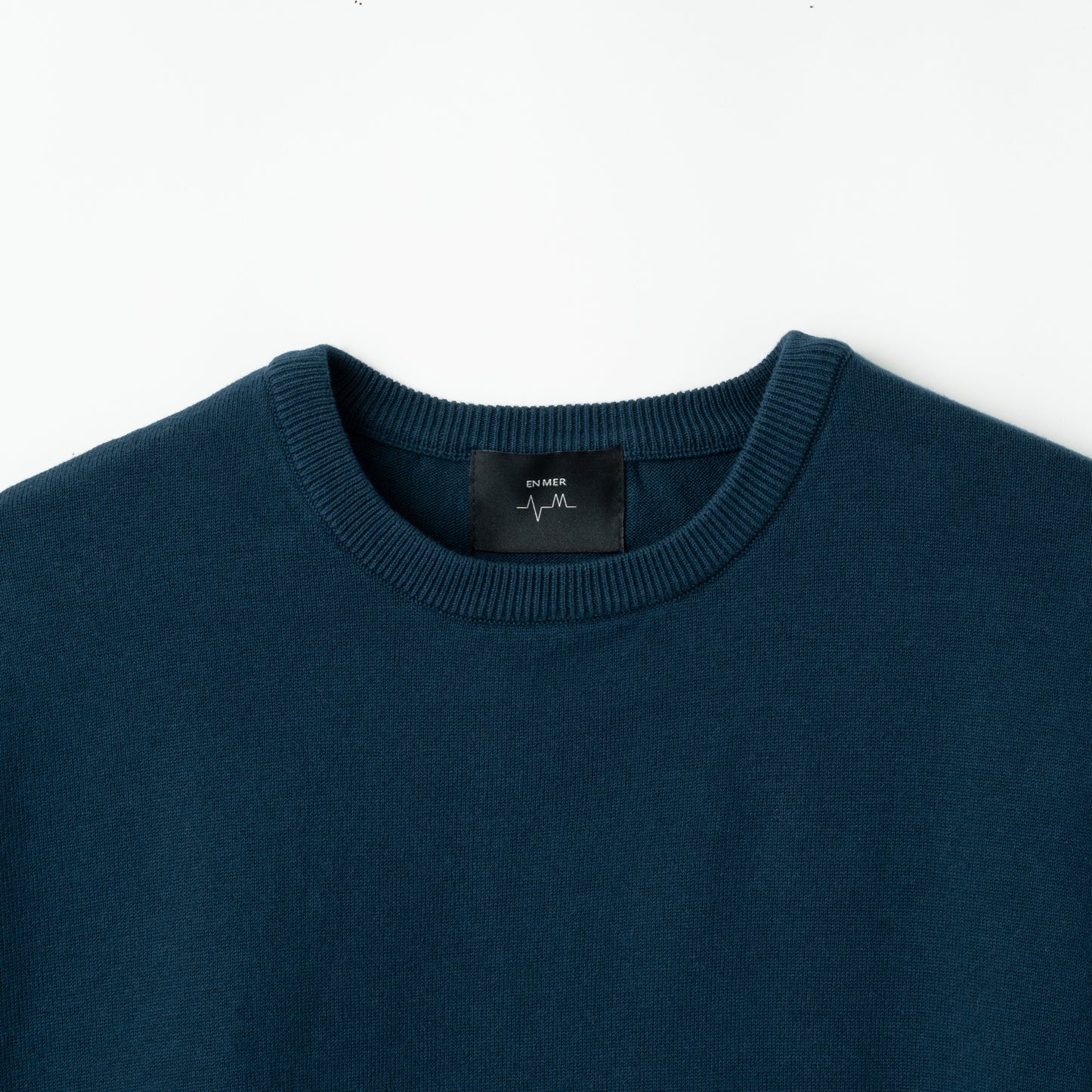 Rubber Tag Knit (NAVY)